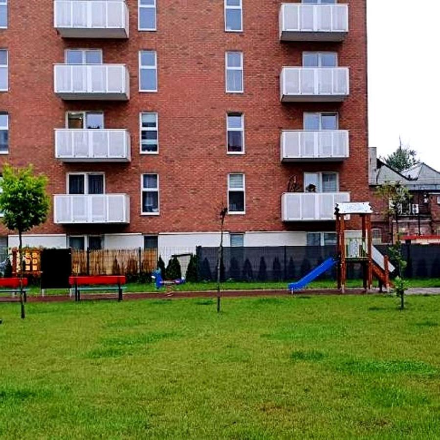 Apple Apartments - Wroblewskiego Prywatne Miejsce Parkingowe Лодзь Экстерьер фото