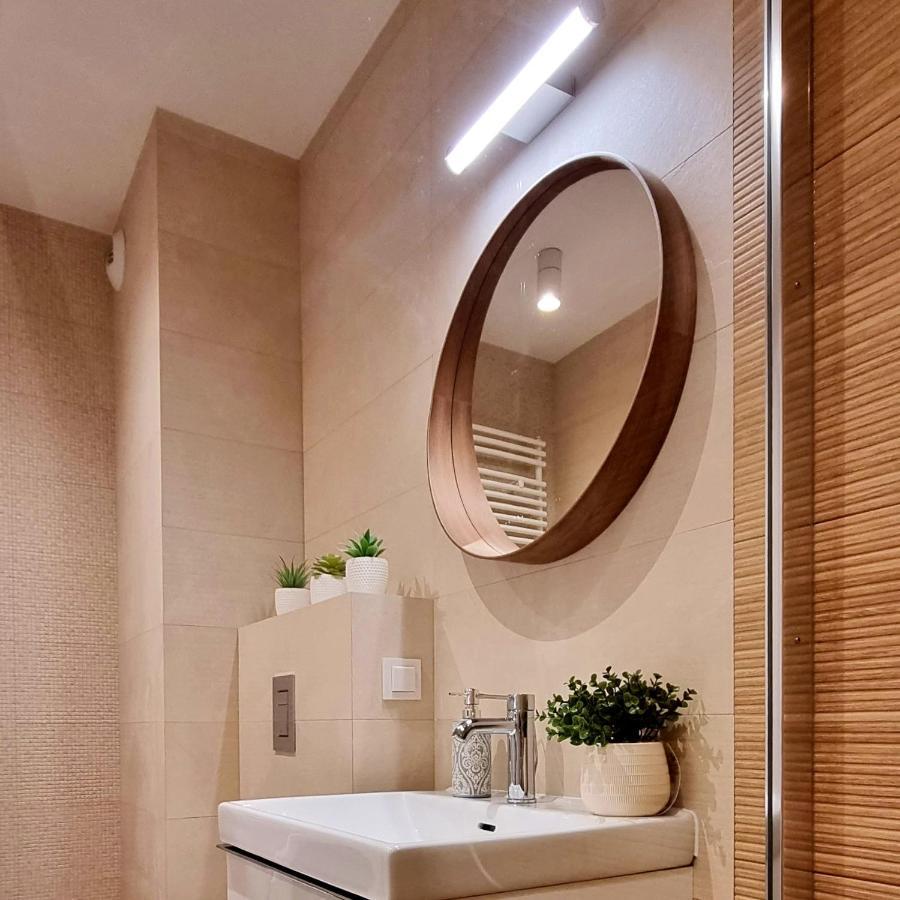 Apple Apartments - Wroblewskiego Prywatne Miejsce Parkingowe Лодзь Экстерьер фото