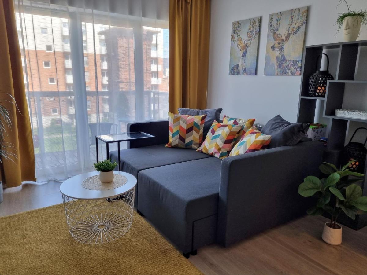 Apple Apartments - Wroblewskiego Prywatne Miejsce Parkingowe Лодзь Экстерьер фото